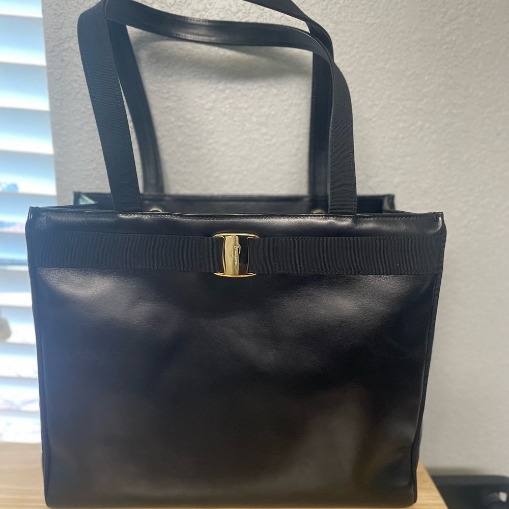 Ferragamo black shoulder bag